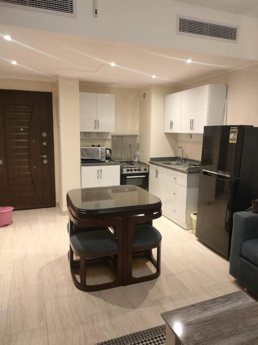 Diamond Lily Aldau Heights Rent One Bedroom Apartament *